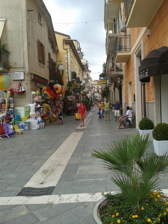 La Casa Di Checco Apartment Santa Maria di Castellabate Bagian luar foto